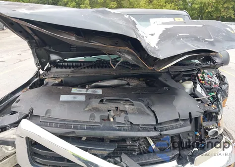 2003 GMC Sierra 1500 Sle z USA, uszkodzony, nr VIN 1GTEK19V53E376057